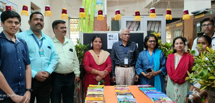 gjc-library-diwali-2022-magazine-pradarshan